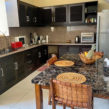 Bali, Kuta, De Kubu Villa No1 Legian Zewnętrze zdjęcie